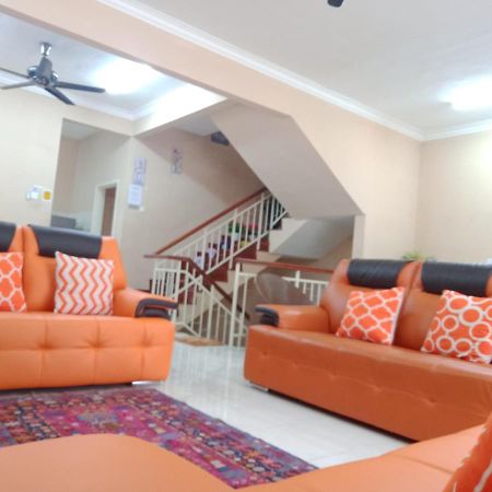 Cosy P6 Homestay ปูชอง ภายนอก รูปภาพ